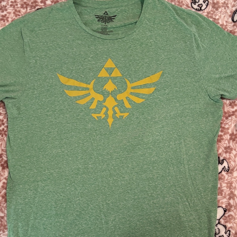 Loot Crate Green Short Sleeve Tee with Yellow Crest  Triforce